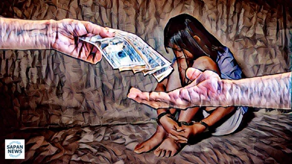 A hand giving money to a child Description automatically generated