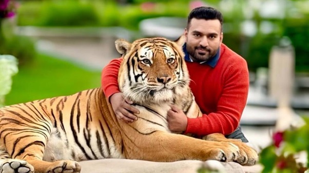 Fayyaz now has three months to turn his facility into a zoo