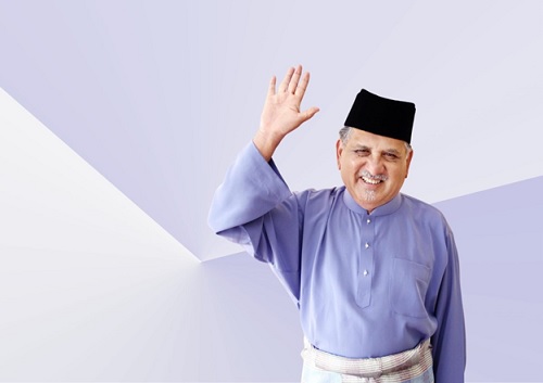 A person waving his hand  AI-generated content may be incorrect.